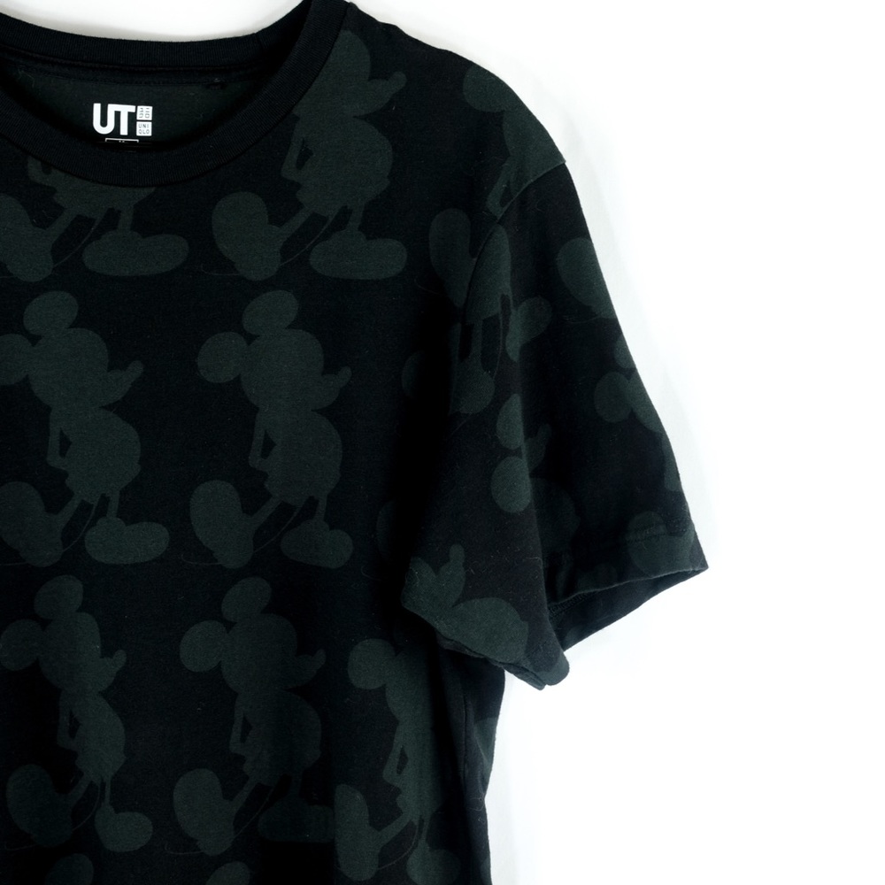 *NWOT* Disney UT Mickey Mouse Men’s T-Shirt